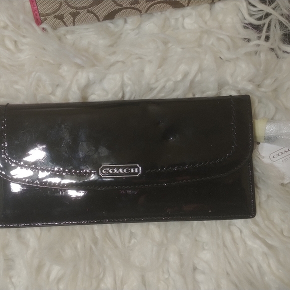 Authentic Coach Wallets Buy Individually Or Bundle n Save $$$ - Picture 4 of 14